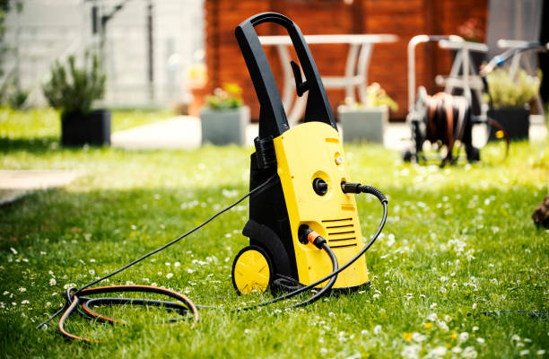 Best Animal Enclosure Cleaning  in Hamlin, TX